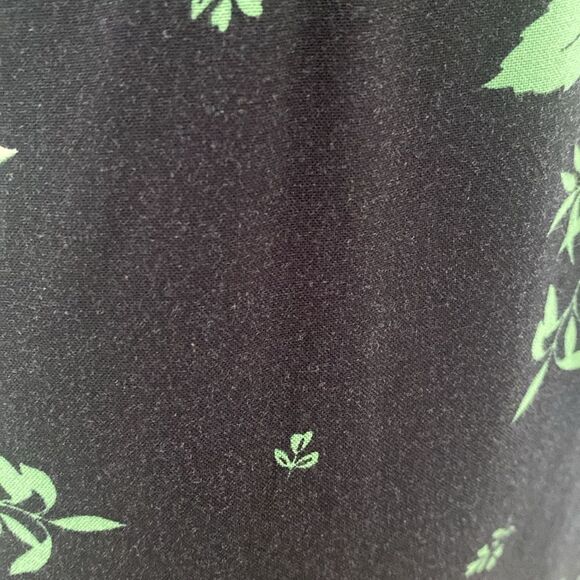 Urban Outfitters Cassia Black Floral Puff Sleeve Mini Dress Size Small - Picture 16 of 16